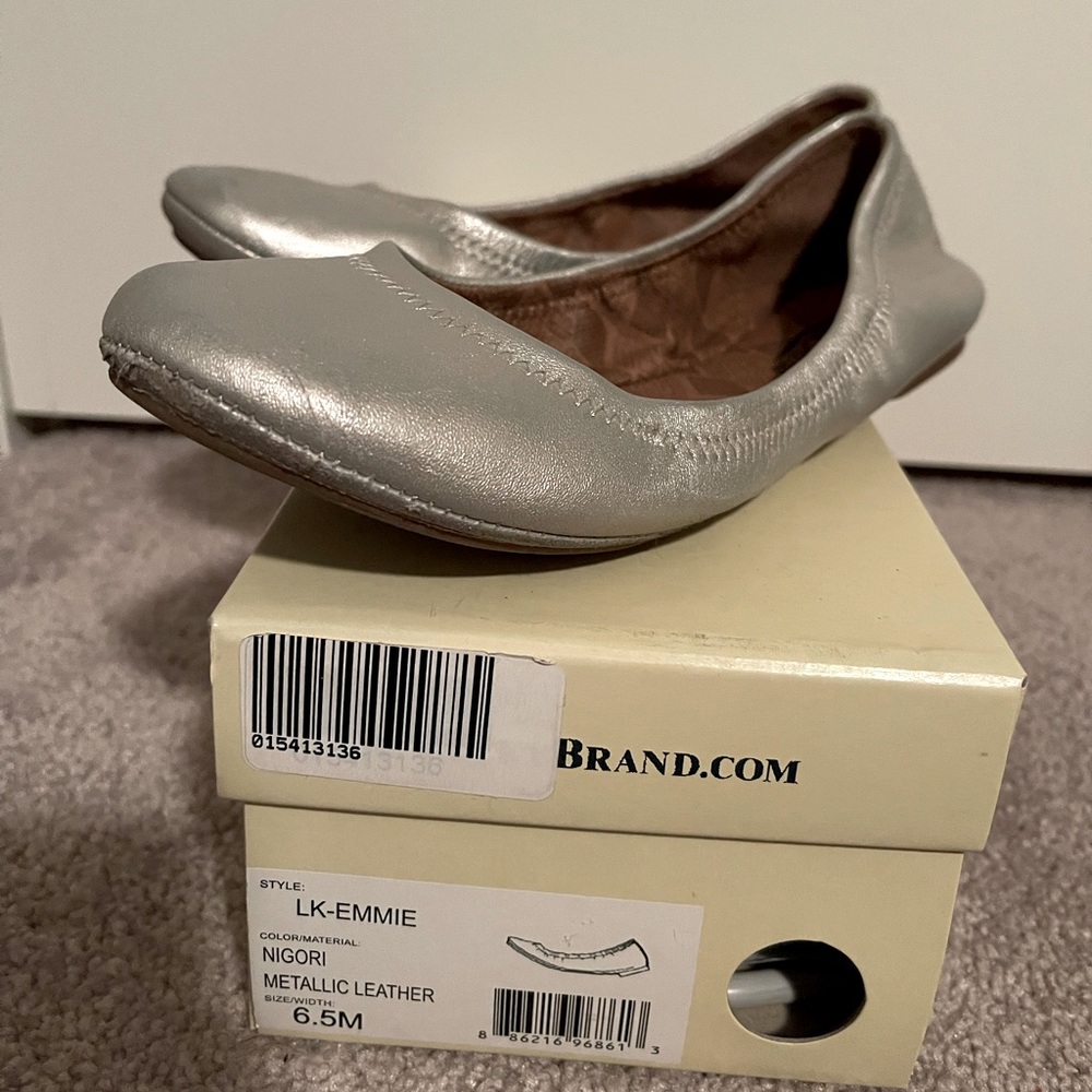 EUC Lucky Brand LK-EMMIE Flats